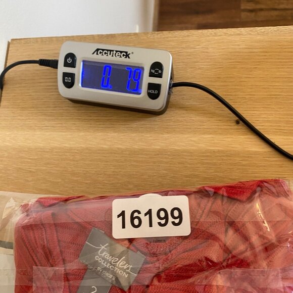 Chicos Sweater Womens 2 US Large Red Travelers Longline Cardigan Knit Stretch* - Picture 11 of 11